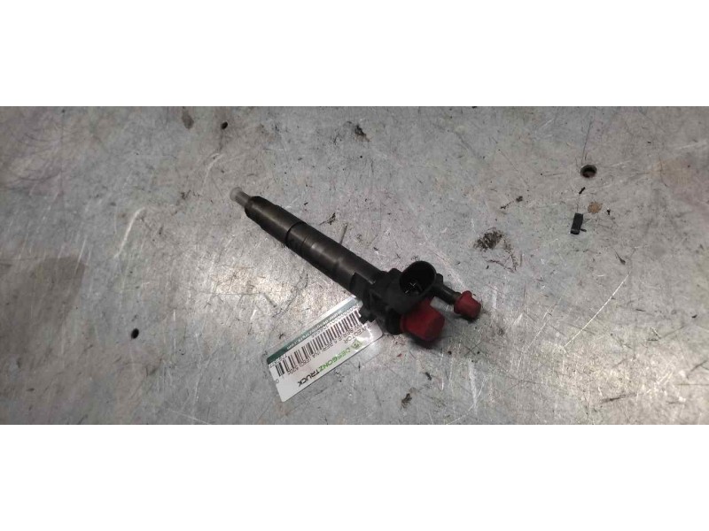 Recambio de inyector para bmw serie 5 berlina (e60) 520d referencia OEM IAM 779787705 2 PINS 