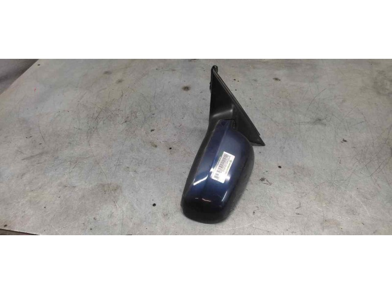 Recambio de retrovisor izquierdo para volkswagen passat berlina (3b2) comfortline referencia OEM IAM   5 CABLES