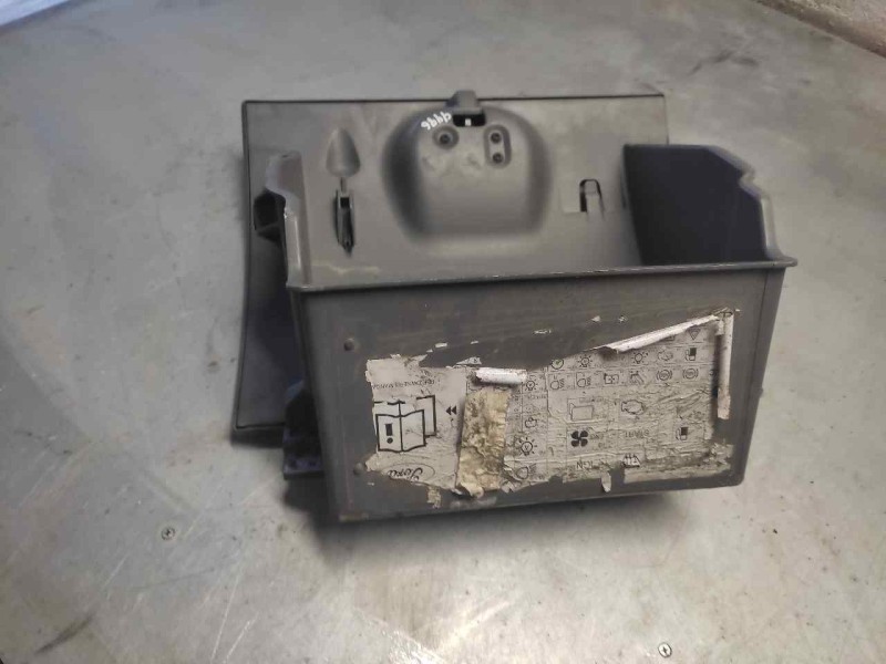 Recambio de guantera para ford fusion (cbk) ambiente referencia OEM IAM   