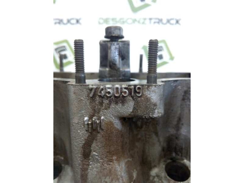 Recambio de culata para renault mascott ka 130.35/55 base referencia OEM IAM 7450519  