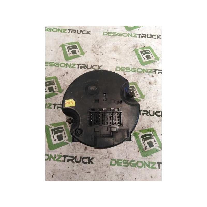 Recambio de tacografo para iveco trucks eurostar ld 440 e 48 t/p (480cv) referencia OEM IAM 131827 08418981 