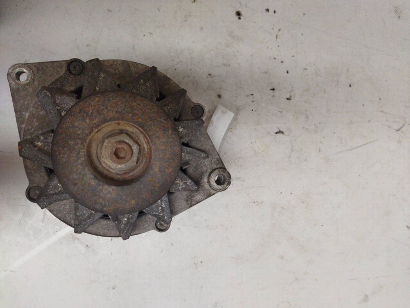 Recambio de alternador para renault midlum 4.2 diesel referencia OEM IAM 7485003228  