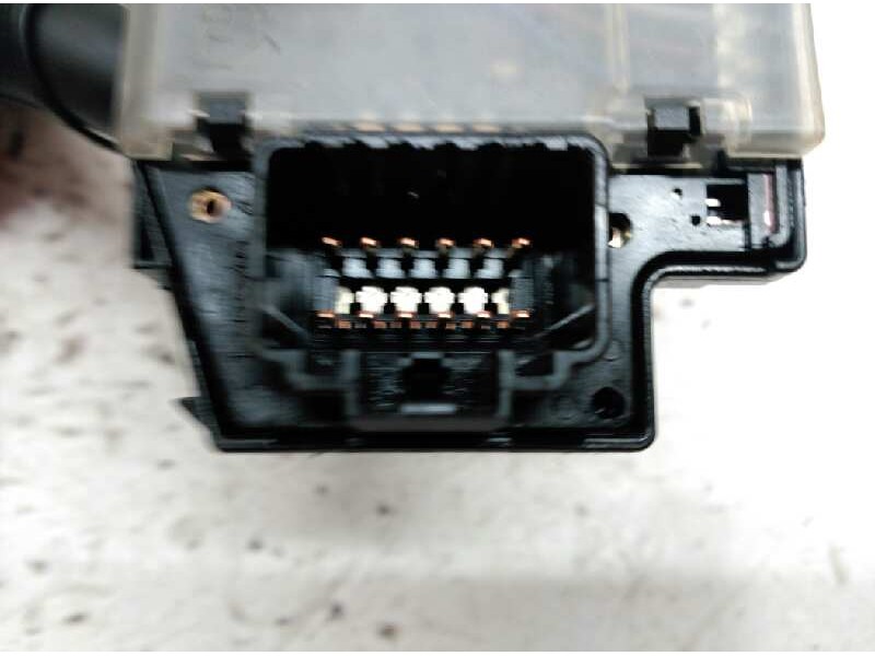 Recambio de mando limpia para ford focus c-max (cap) ambiente (d) referencia OEM IAM 17D046A  