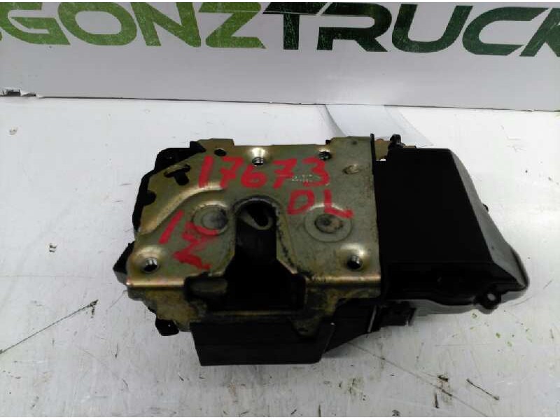 Recambio de cerradura puerta delantera izquierda para citroën xsara picasso 2.0 hdi referencia OEM IAM 9135H5  