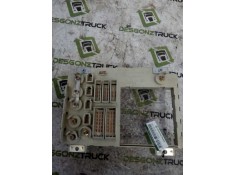 Recambio de caja reles / fusibles para man tg - a 18.xxx fg / bb   (e3/e4) l referencia OEM IAM 81254446074   2