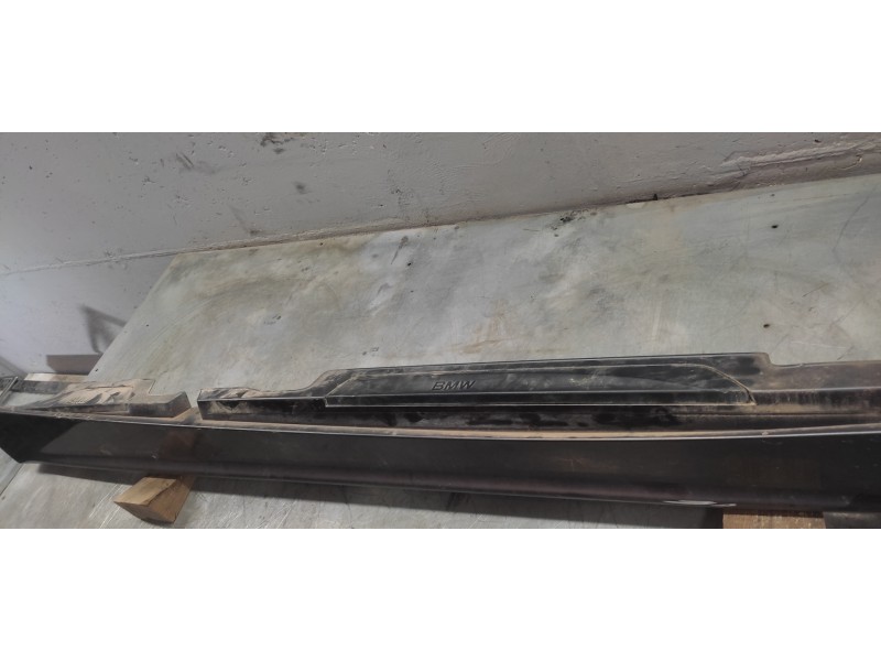 Recambio de estribo derecho para bmw serie 1 berlina (e81/e87) 120d referencia OEM IAM   