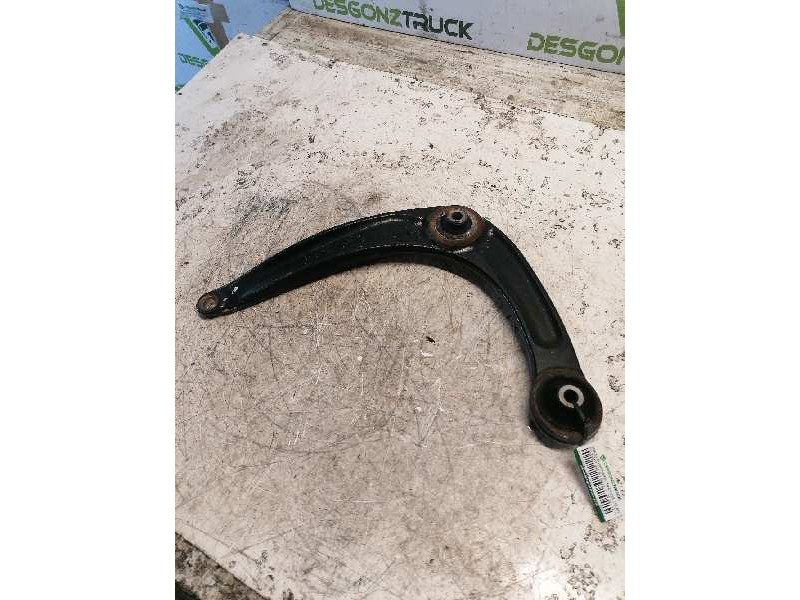Recambio de brazo suspension inferior delantero izquierdo para peugeot 308 sw sport referencia OEM IAM 833548  