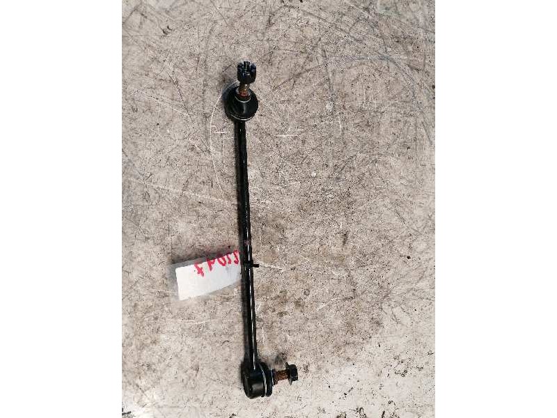 Recambio de bieleta barra estabilizadora delantera para kia rio 1.4 active referencia OEM IAM   