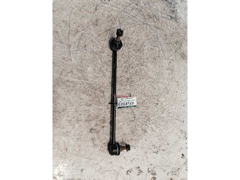 Recambio de bieleta barra estabilizadora delantera para kia rio 1.4 active referencia OEM IAM   