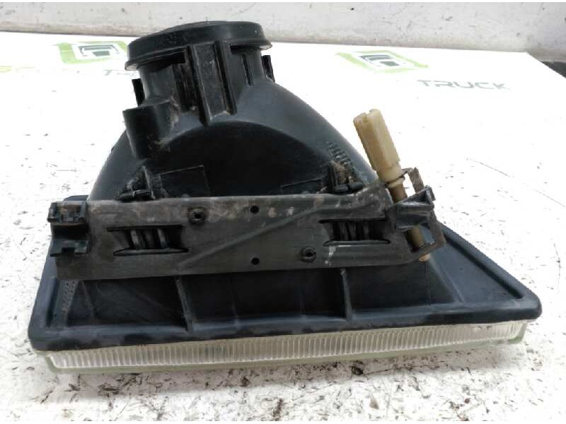 Recambio de faro izquierdo para ford fiesta berl./courier surf referencia OEM IAM   