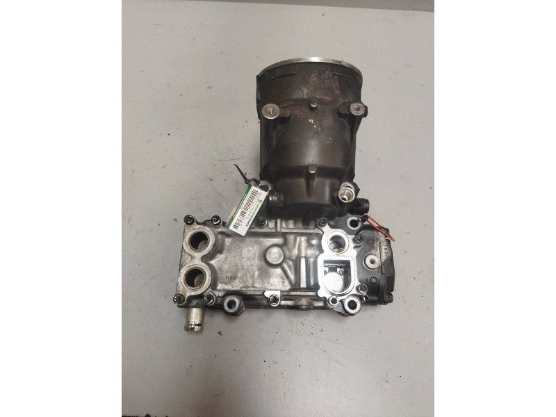 Recambio de soporte filtro aceite para renault midlum referencia OEM IAM   