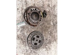 Recambio de kit embrague para volkswagen polo berlina (6n2) trendline referencia OEM IAM   