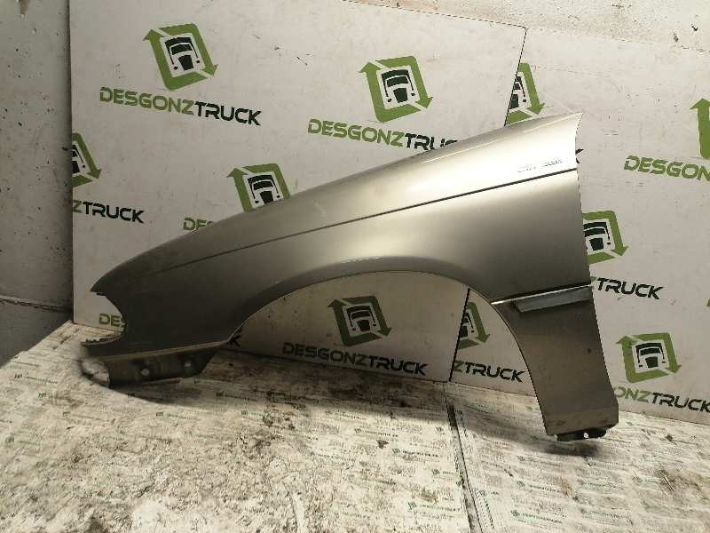 Recambio de aleta delantera izquierda para opel astra f berlina referencia OEM IAM   