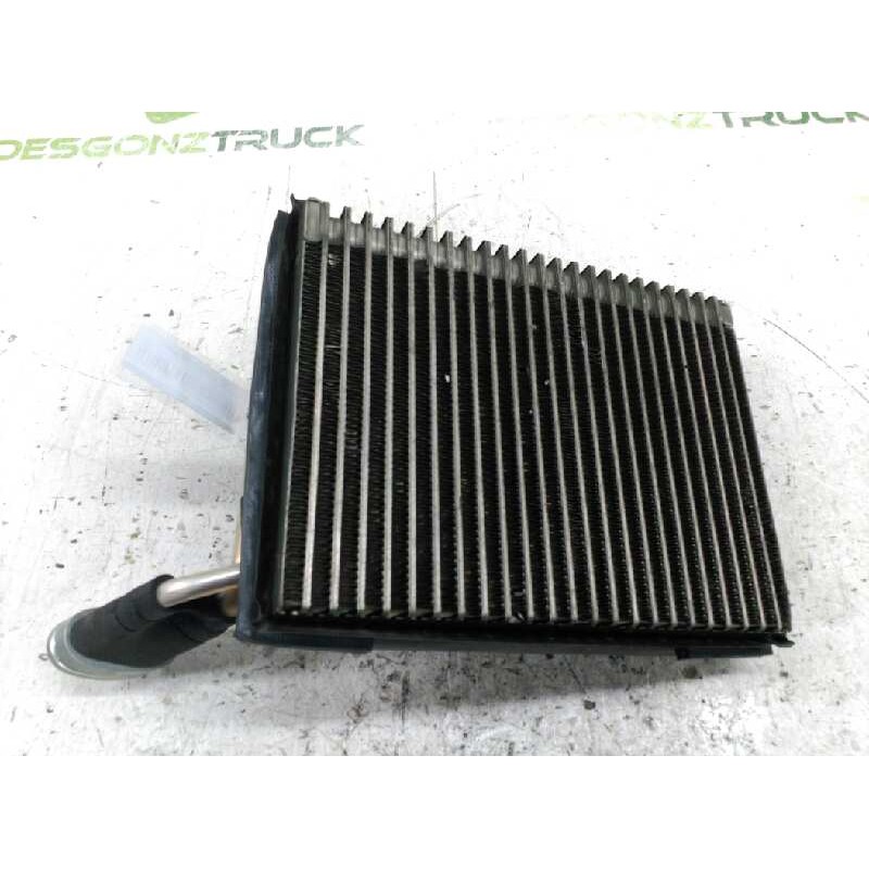 Recambio de evaporador aire acondicionado para volkswagen passat berlina (3b3) 1.9 tdi referencia OEM IAM 8D1820103D  