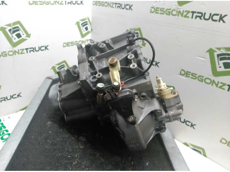 Recambio de caja cambios para peugeot 206 berlina x-line referencia OEM IAM 20DL72  