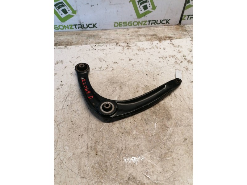 Recambio de brazo suspension inferior delantero derecho para peugeot 308 sw envy referencia OEM IAM 833547  