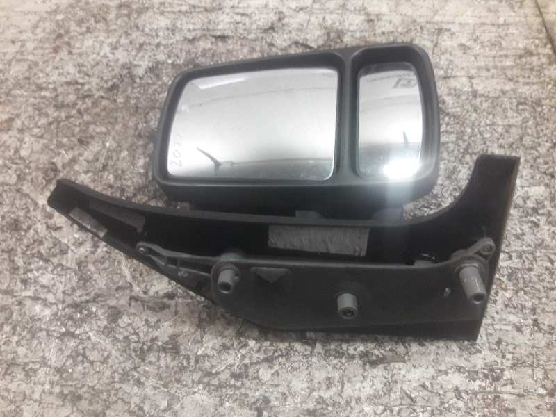 Recambio de retrovisor derecho para renault master combi desde ´98 2.5 diesel referencia OEM IAM   