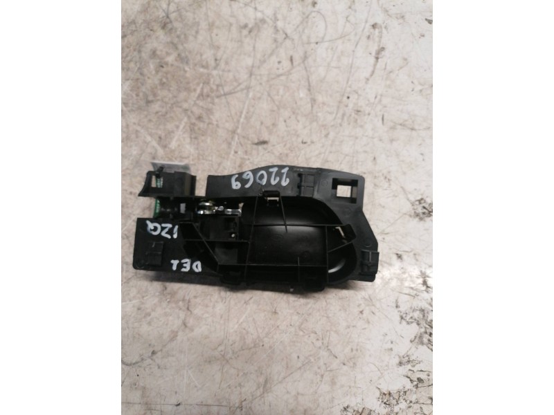 Recambio de maneta interior delantera izquierda para peugeot 308 sw envy referencia OEM IAM 9660525480  