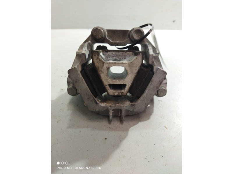 Recambio de soporte motor delantero para renault midlum referencia OEM IAM 5010316155  