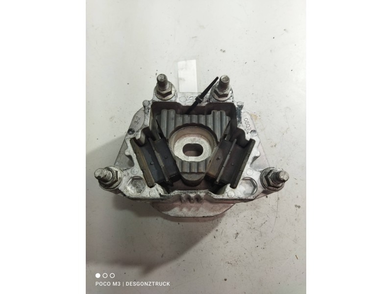 Recambio de soporte motor delantero para renault midlum referencia OEM IAM 5010316155  