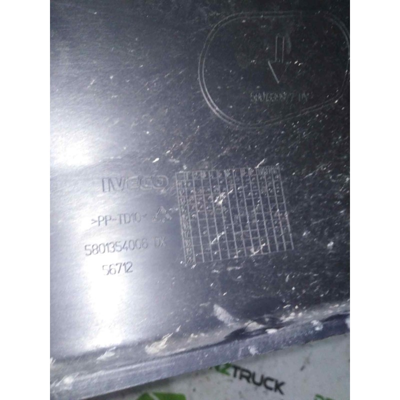 Recambio de molduras delanteras para iveco daily pr 3.0 diesel referencia OEM IAM 5801354006 5801339977 MOLDURA PARAGOLPES DEREC