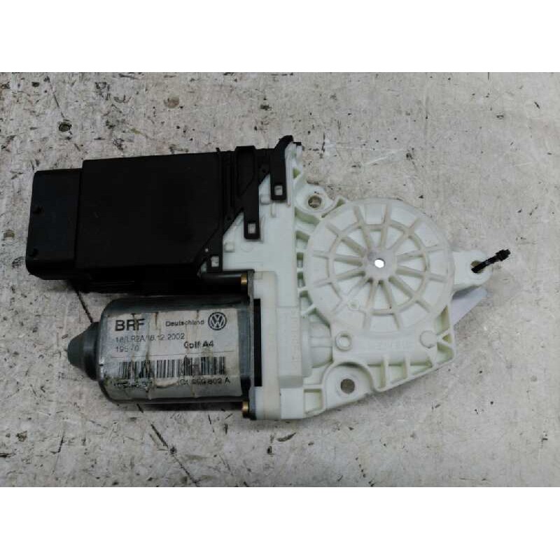 Recambio de motor elevalunas delantero derecho para volkswagen golf iv berlina (1j1) conceptline referencia OEM IAM C1959802A 1J