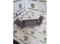 Recambio de peldaño izquierdo para renault b 120-35/55/65 messenger e2 2.8 diesel referencia OEM IAM 5000370934  