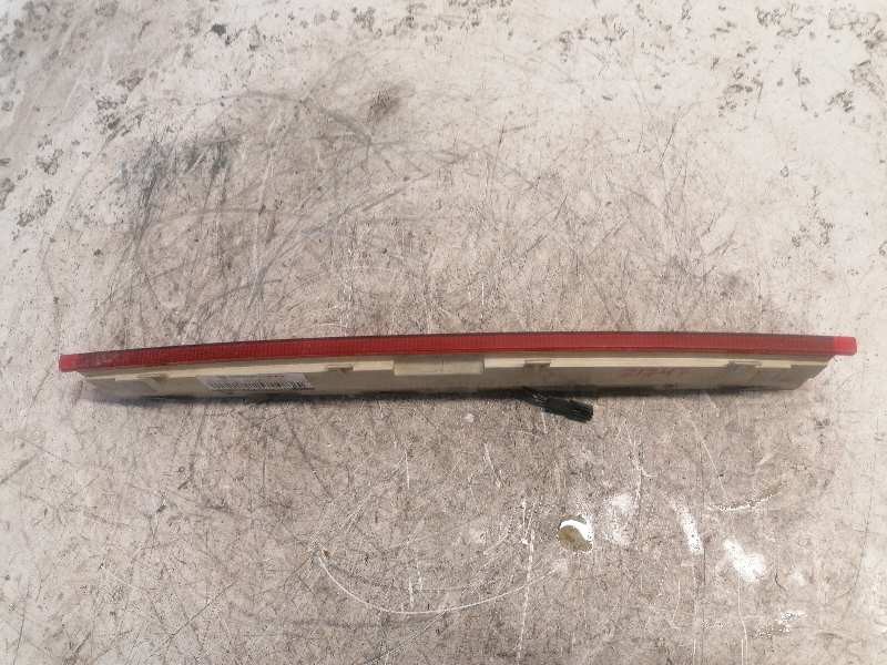 Recambio de luz central de freno para audi a8 (4e2) 3.7 quattro referencia OEM IAM 4E0945097  