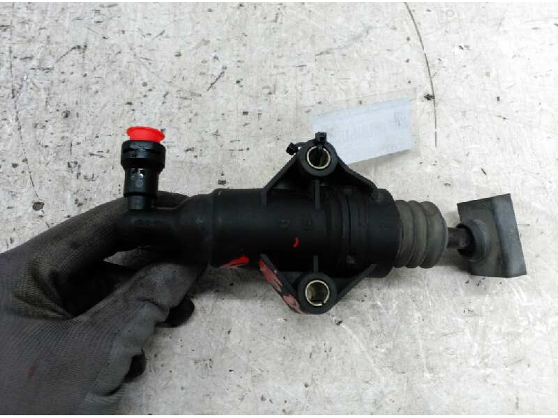 Recambio de bombin embrague para volkswagen golf iv berlina (1j1) conceptline referencia OEM IAM 1J0721261 6N0721261A 