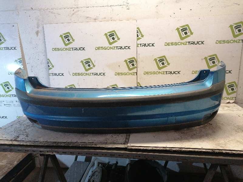 Recambio de paragolpes trasero para ford focus berlina (cap) 1.6 tdci cat referencia OEM IAM   