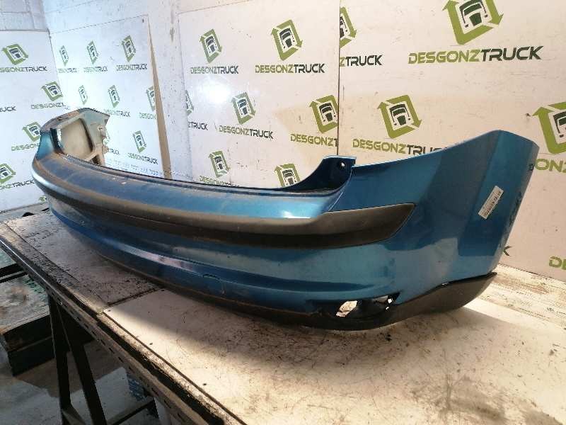 Recambio de paragolpes trasero para ford focus berlina (cap) 1.6 tdci cat referencia OEM IAM   