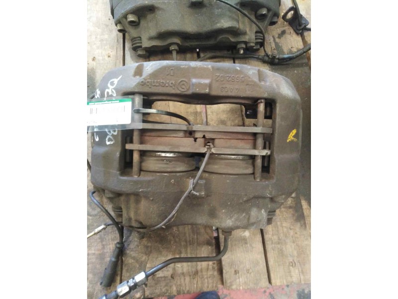 Recambio de pinza freno delantera izquierda para nissan trucks atleon tk10.95 referencia OEM IAM 566202 566101 BREMBO