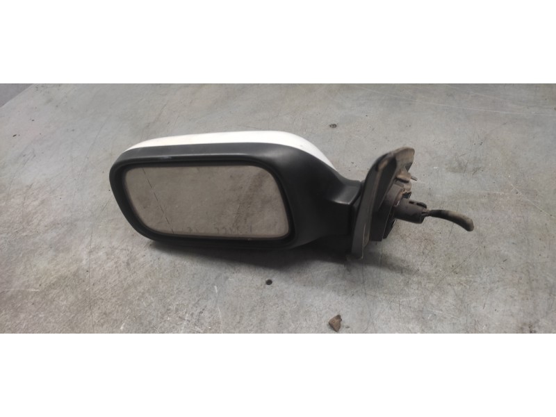Recambio de retrovisor izquierdo para nissan primera berlina (p11) básico referencia OEM IAM   MANUAL