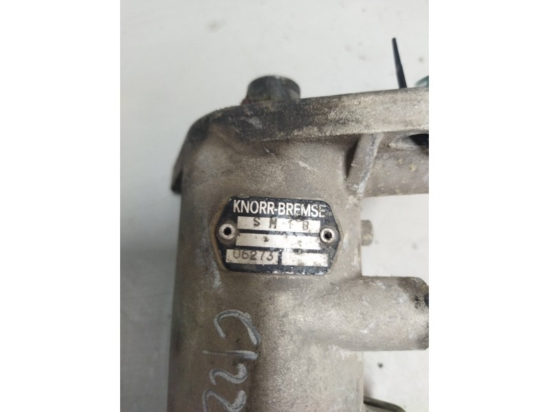 Recambio de bombin embrague para iveco eurocargo 05.03  3.9 diesel referencia OEM IAM 504084986 5801317171 SM1B