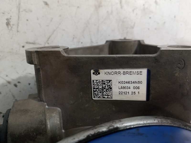 Recambio de valvula aire para mercedes trucks bus ..... referencia OEM IAM LA9034 K024634N50 