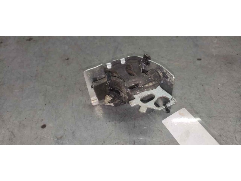 Recambio de soporte para renault scenic ii grand confort dynamique referencia OEM IAM L1221037405465  