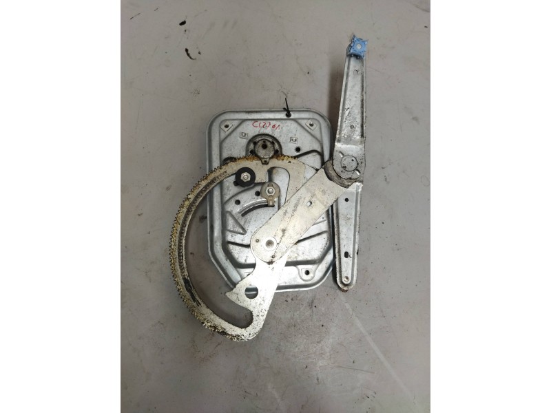 Recambio de elevalunas delantero derecho para scania serie p/g/r (l-clase) 11.7 diesel referencia OEM IAM   