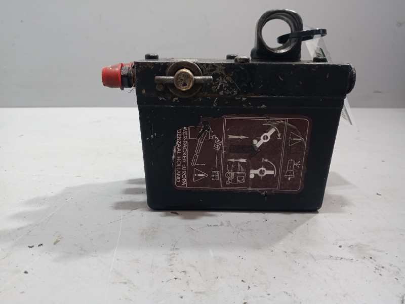 Recambio de bomba elevacion cabina para renault magnum ab 2005 12.8 diesel referencia OEM IAM 5010615920  