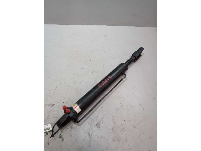Recambio de brazo elevacion cabina para renault magnum ab 2005 12.8 diesel referencia OEM IAM 5010629264  
