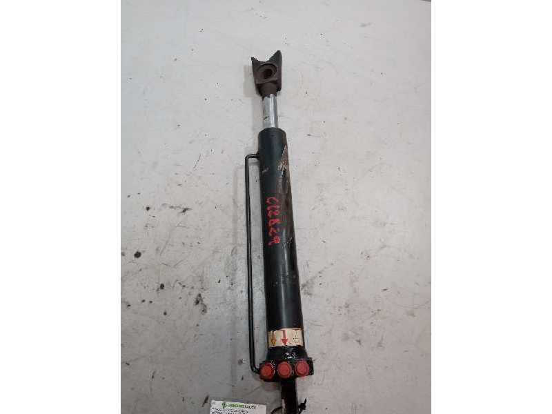 Recambio de brazo elevacion cabina para renault magnum ab 2005 12.8 diesel referencia OEM IAM 5010629108  