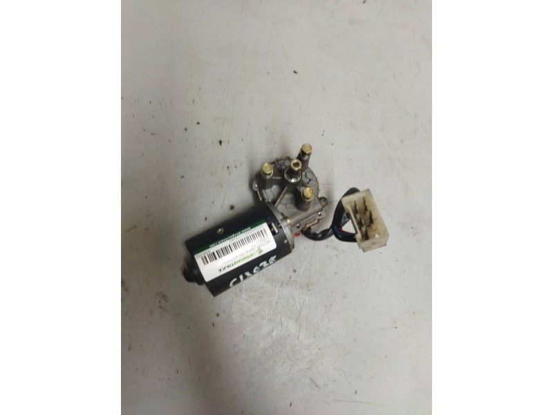 Recambio de motor limpia delantero para nissan trucks l35.09 ... referencia OEM IAM 9390332390 964565 