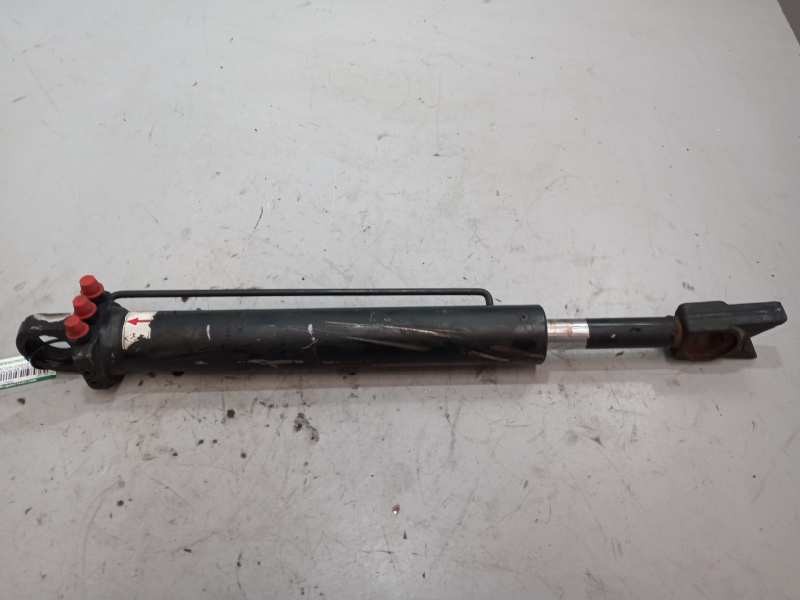 Recambio de brazo elevacion cabina para renault magnum ab 2005 12.8 diesel referencia OEM IAM 5010629108  