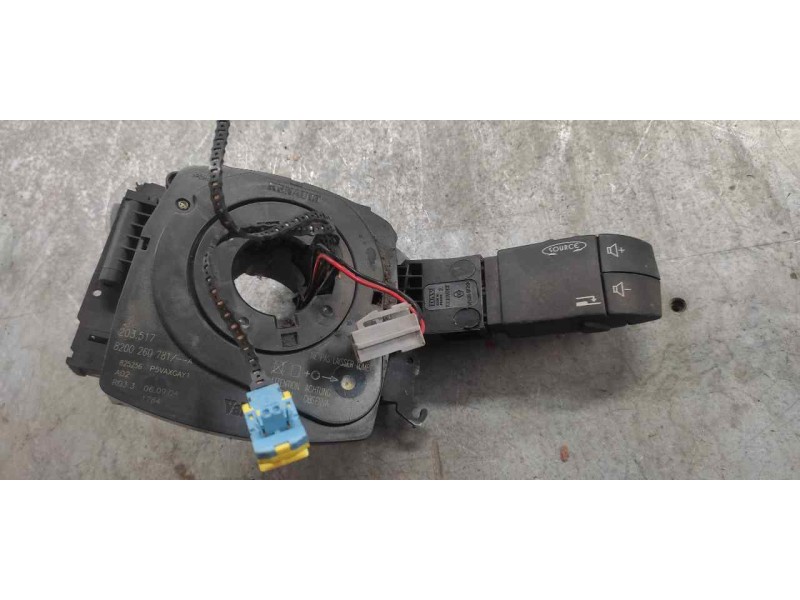 Recambio de mando multifuncion para renault laguna ii (bg0) expression referencia OEM IAM 8200260781A  