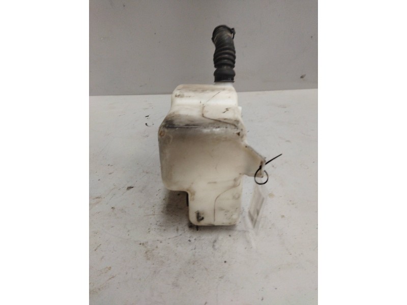 Recambio de deposito limpia para nissan trucks l35.09 ... referencia OEM IAM   