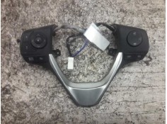 Recambio de mando volante para toyota auris live referencia OEM IAM F70CS1322 F70CS1302 3 PINS
