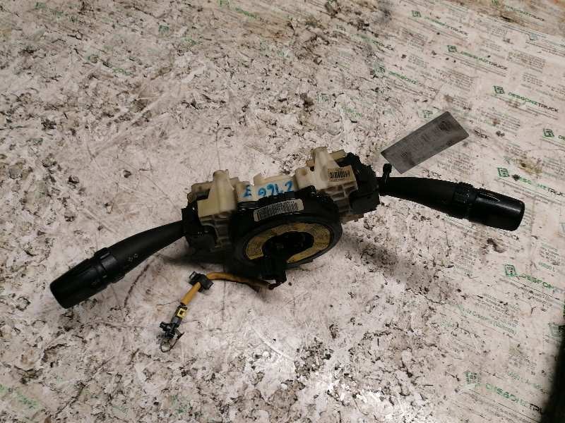 Recambio de mando multifuncion para hyundai elantra (xd) 1.6 comfort (5-ptas.) referencia OEM IAM 934002D110  