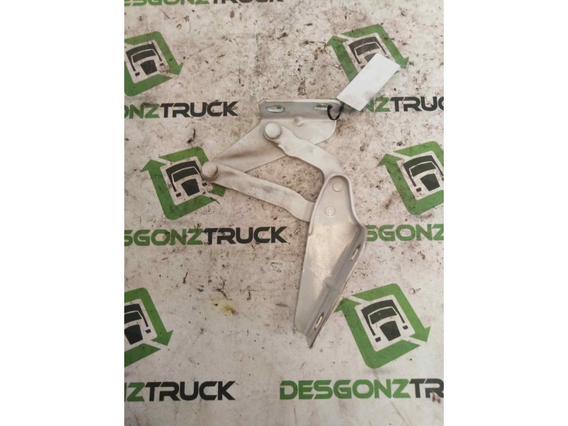 Recambio de bisagra capo izquierda para iveco daily pr 3.0 diesel referencia OEM IAM 56087046  