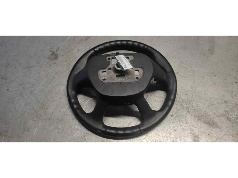 Recambio de volante para ford focus berlina (cap) 1.8 tdci turbodiesel cat referencia OEM IAM   