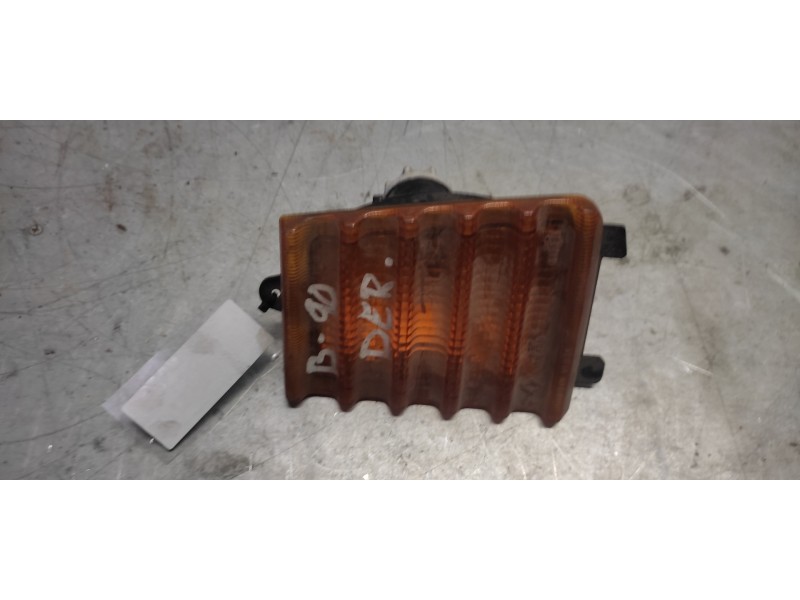 Recambio de piloto delantero derecho para renault master 2.2 cat referencia OEM IAM   