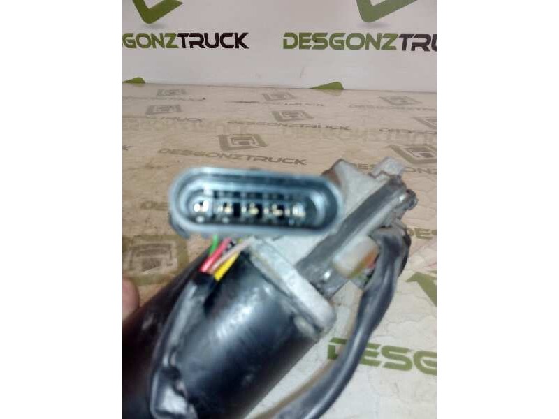Recambio de motor limpia delantero para iveco trucks stralis as 190s48 referencia OEM IAM   